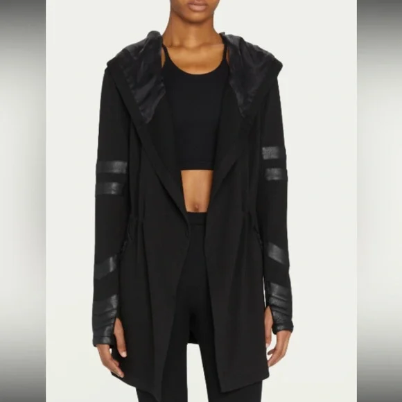 BLANC NOIR
Maitri Traveler Jac $200 black faux leather active casual spring - Picture 4 of 16